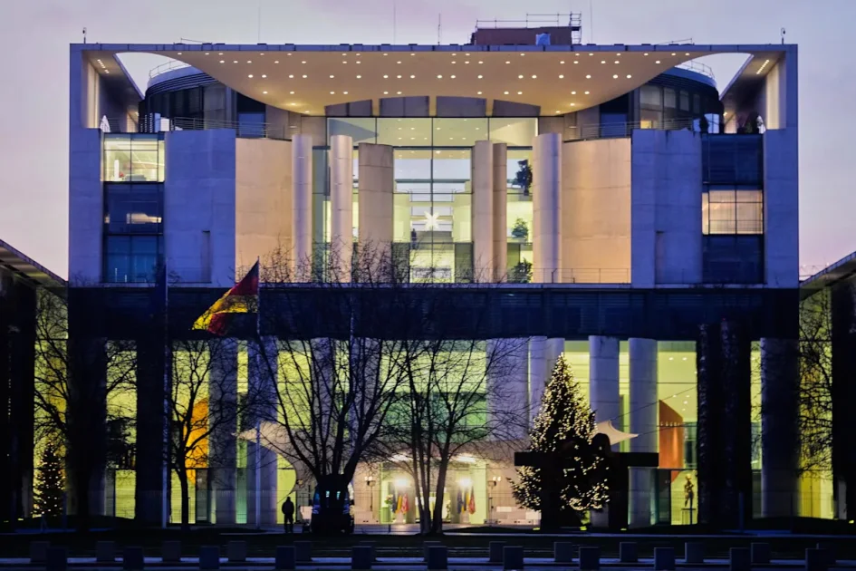 Negosiasi Kunci Ukraina: Rela Lepas NATO Demi Jaminan Keamanan Permanen?