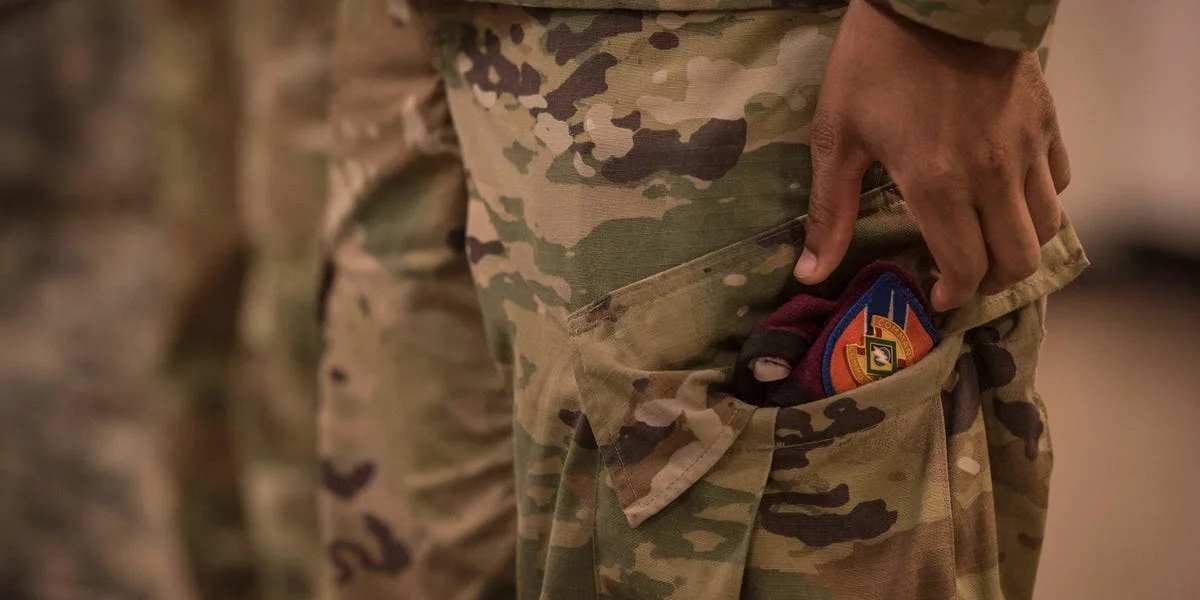 Aturan 'Tangan di Saku' Militer AS: Bingung dan Kontradiktif, Ini Penjelasannya!