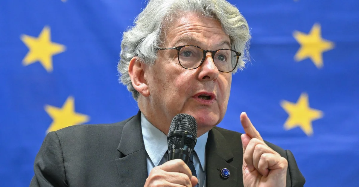 Kontroversi Kebijakan Konten AS: Dampak Keputusan Trump Bar Anti-Disinformasi Terhadap Dunia Digital