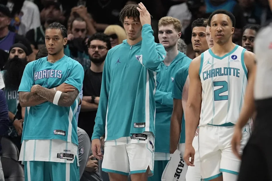 Bursa Roster NBA Memanas: Hornets Ubah Skuad, Nets Reuni dengan Center 7 Kaki, Masa Depan K-Love Disorot