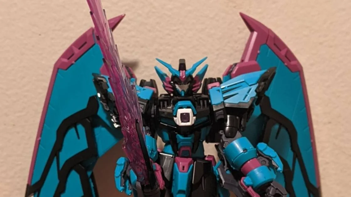 Gundam Epyon ala Apex Legends Alter: Skema Warna Custom yang Bikin Koleksi Gunpla Makin Epik